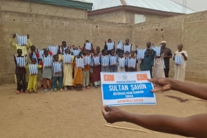 “Onların ne etleri ne de kanları Allah’a ulaşır; O’na ulaşan yalnızca sizin takvanızdır.”