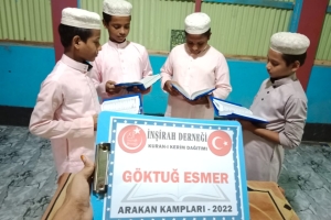 KURAN I KERİM DAĞITIMI