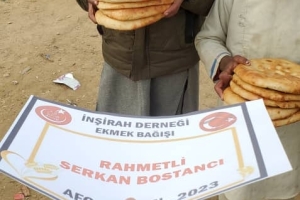 Ekmek Dağıtımı