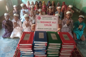 KURAN I KERİM DAĞITIMI