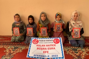 KURAN I KERİM DAĞITIMI