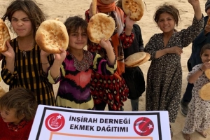 Ekmek Dağıtımı