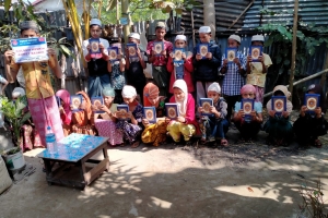 KURAN I KERİM DAĞITIMI