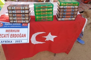 KURAN I KERİM DAĞITIMI